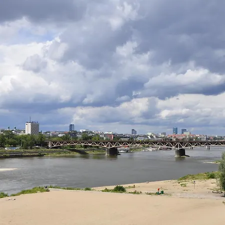 Metro Art Scandic * 바르샤바