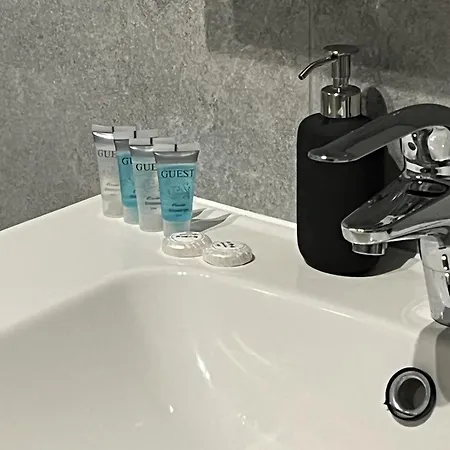 Metro Art Scandic Apartamento *